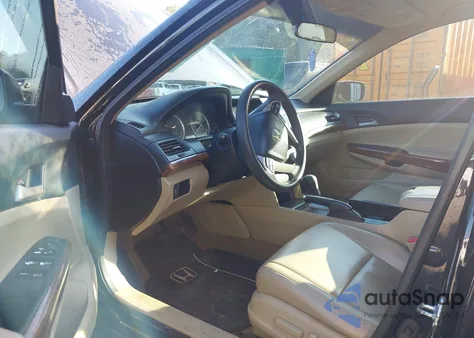 2011 Honda Accord 2.4 Ex из США, поврежденный, VIN 1HGCP2F74BA014619